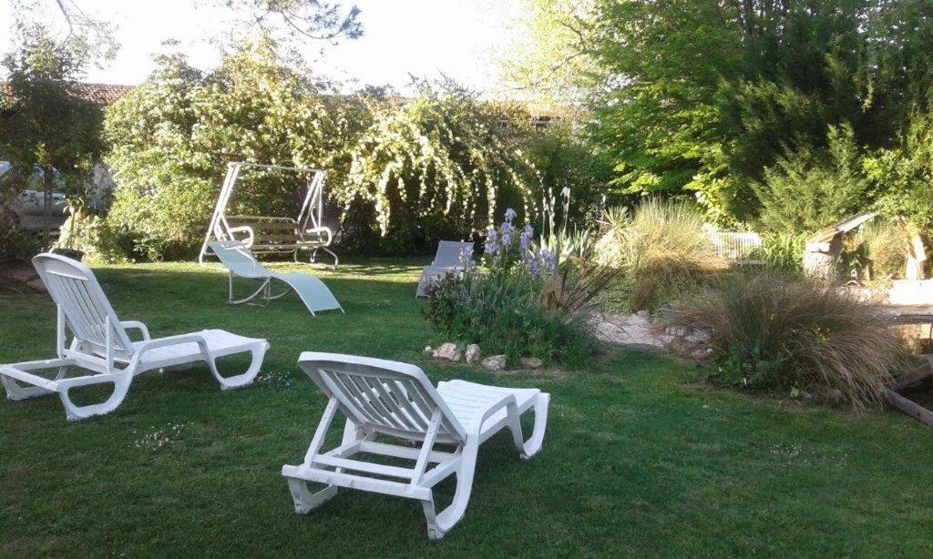 Asinus 32 Bed & Breakfast Viozan Bagian luar foto